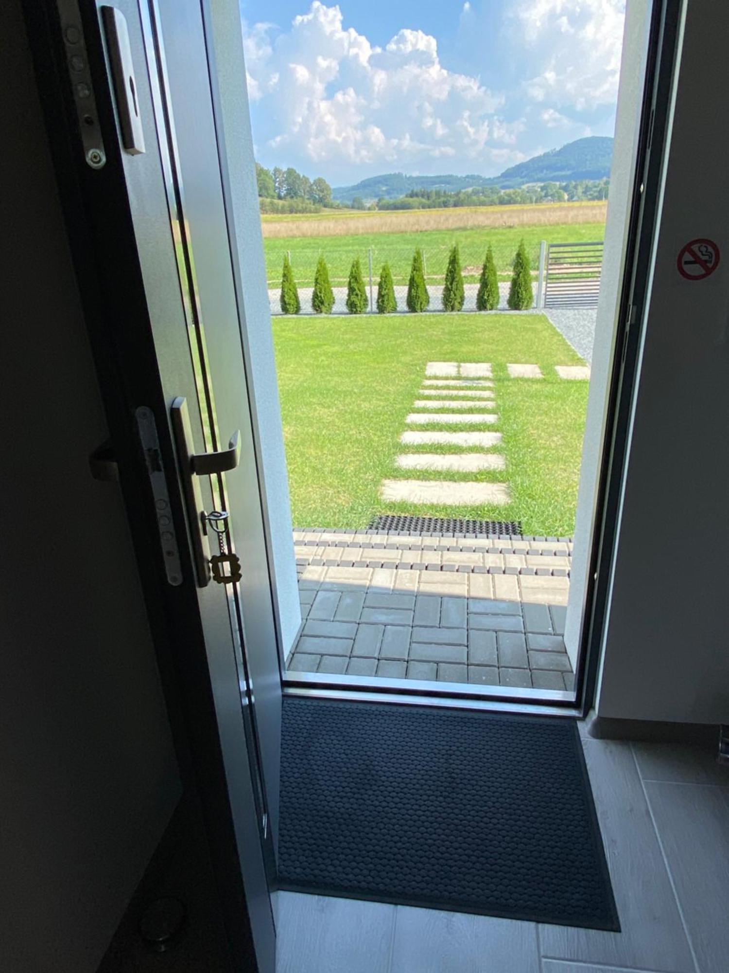 Domek Pod Sosnowa Gora Zelazno  Exteriör bild